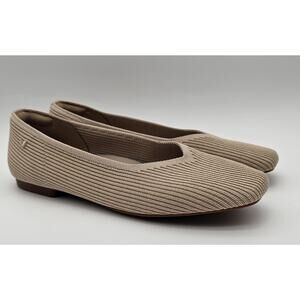 Vivaia Margot 2.0 Almond Square Toe V-Cut Flats Women’s Shoes US 9.5